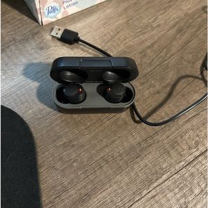 Skullcandy wireless headphones
